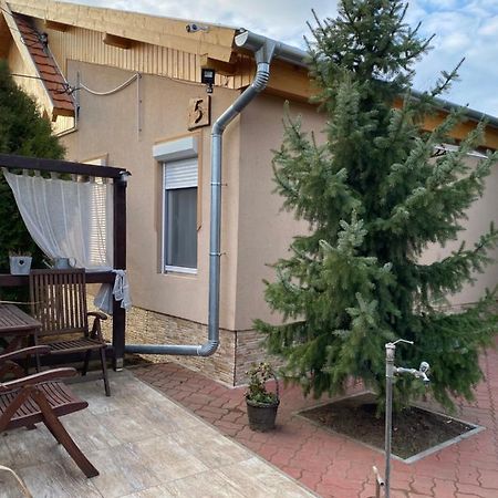 Mandi Apartman Veresegyház المظهر الخارجي الصورة
